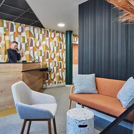 호텔 Originals Boutique, Larivaut, 3*